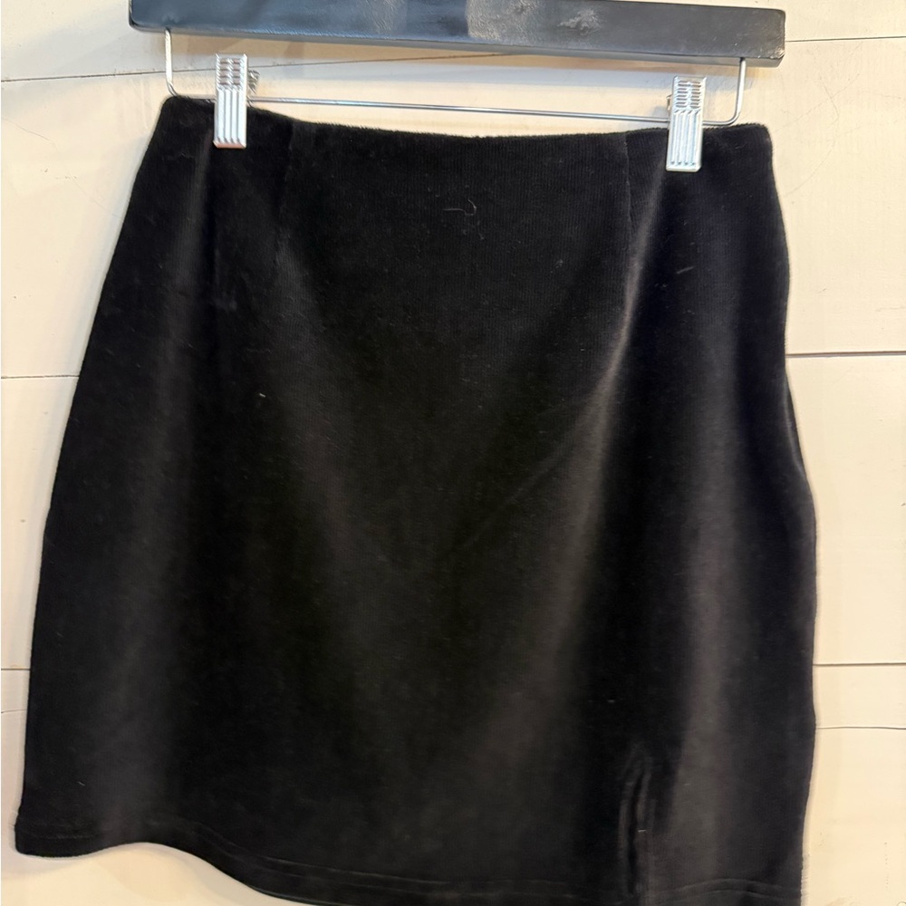 Elegant Black Velvet Skirt (Sadie & Sage)